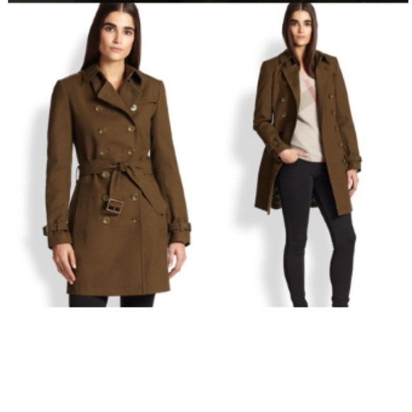 Burberry coat 🧥 - Picture 6 of 6